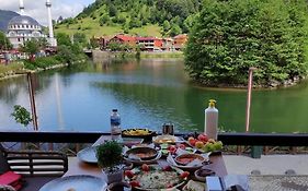 Dear Otel Uzungoel